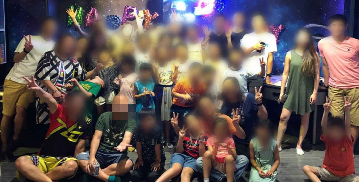 觀塘PARTYROOM連客底及豪華BBQ場出售